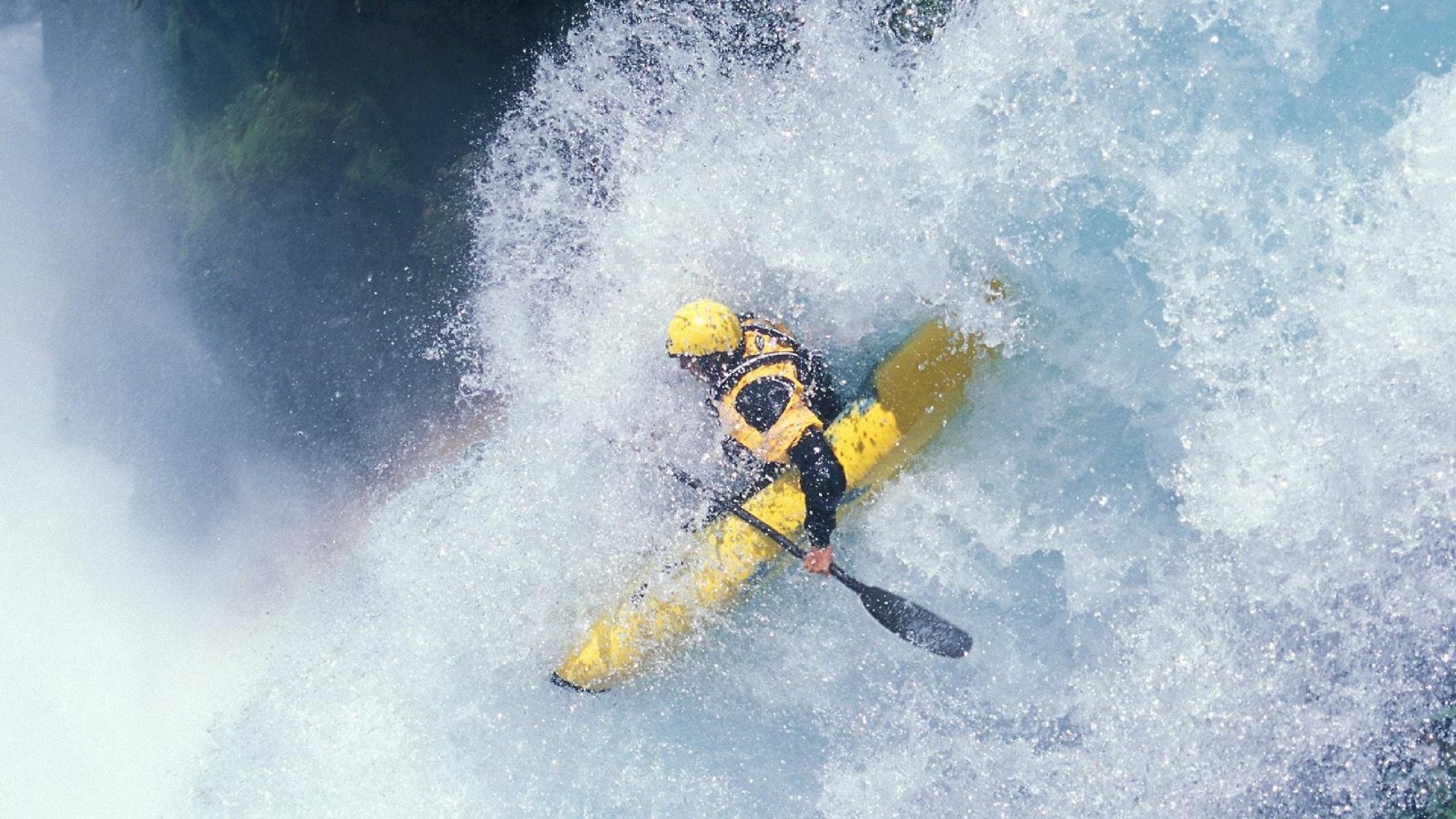 九游电竞中心-高山雪域极速越野，跨越冰雪的速度狂欢，高山雪域风光